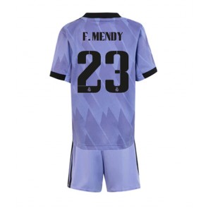 Real Madrid Ferland Mendy #23 kläder Barn 2022-23 Bortatröja Kortärmad (+ korta byxor)